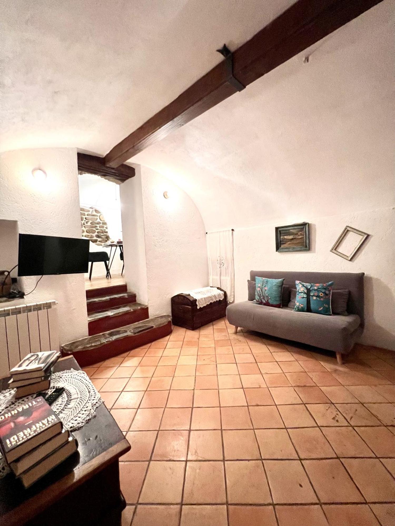 Stecado Caste - Dimora Storica Nel Cuore Del Paese Dolceacqua Buitenkant foto